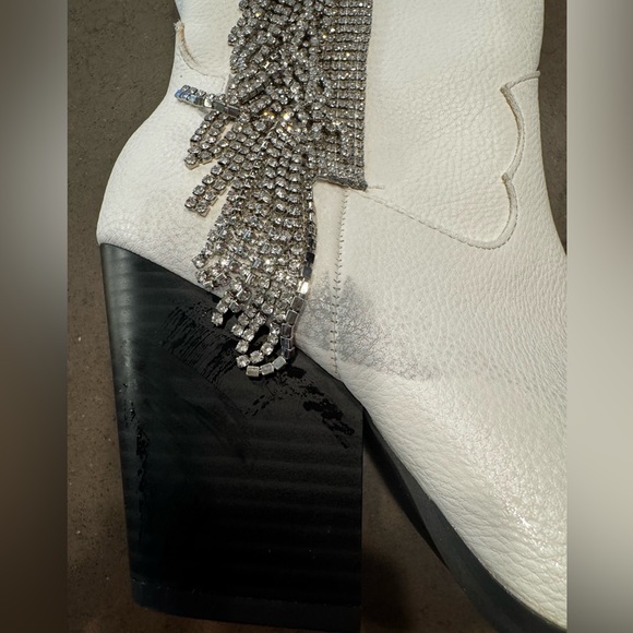 NEW Bellatrix Rhinestone Fringe Western Boots Sz: 6 - Picture 11 of 11